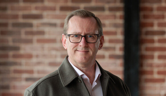 Headshot of Justin Treacy