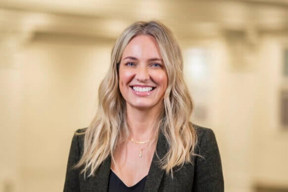 Headshot of Kristin Winters