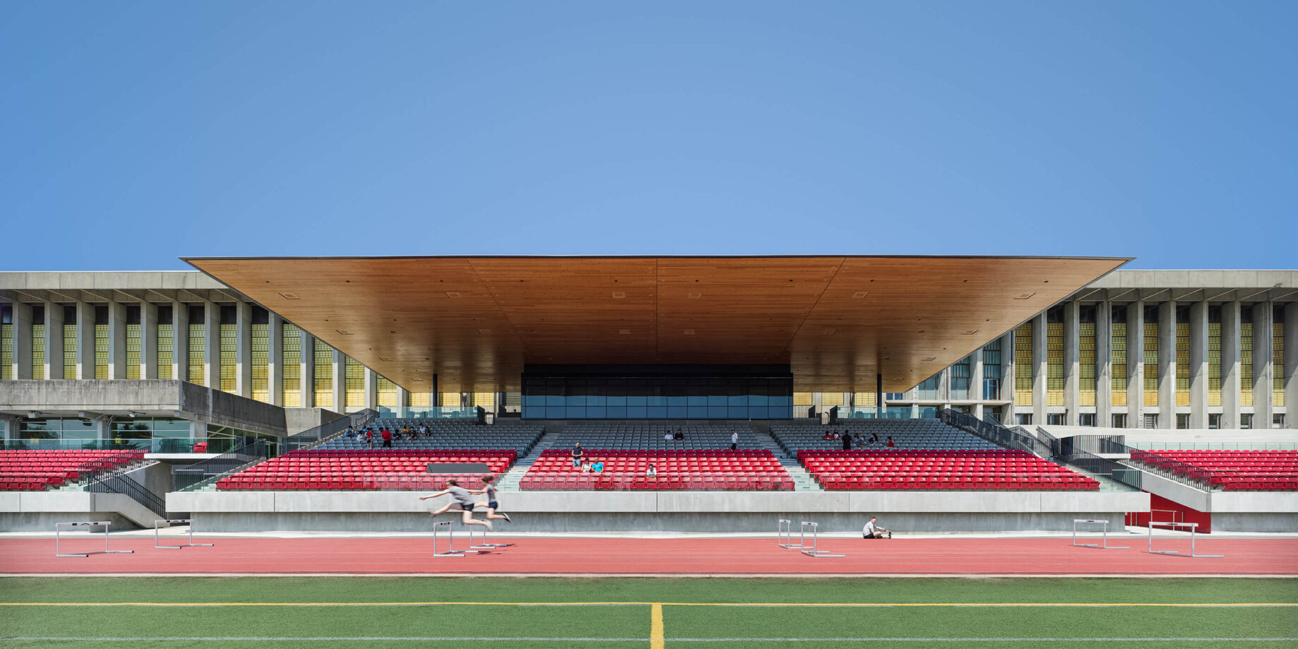 Innovative sports and recreation architecture: Simon Fraser University’s new stadium canopy