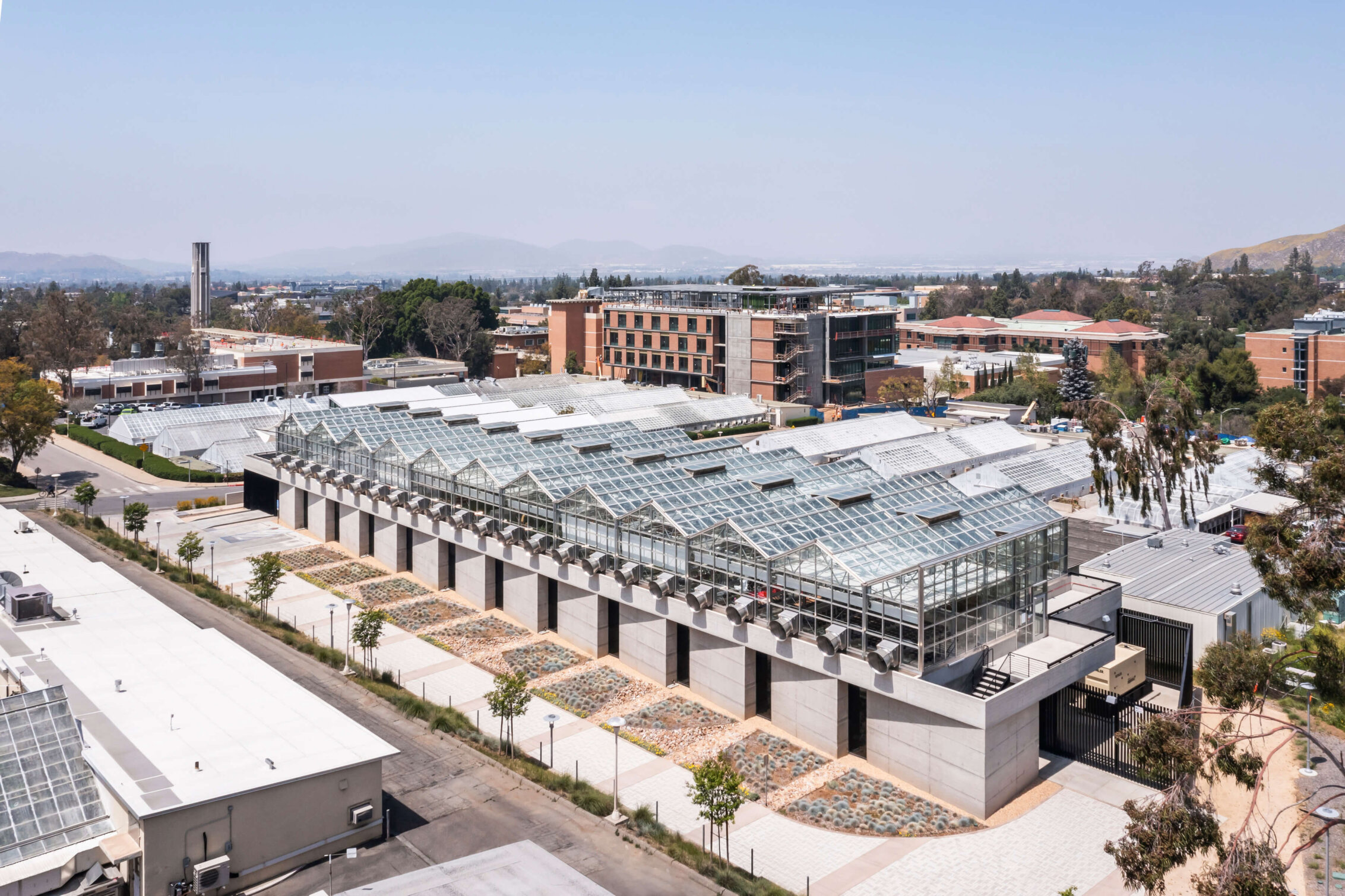 UC Riverside Plant Research building