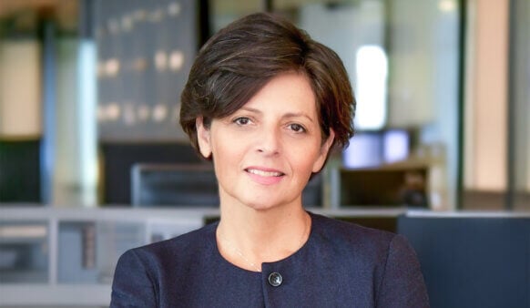 Headshot of Rosa Maria