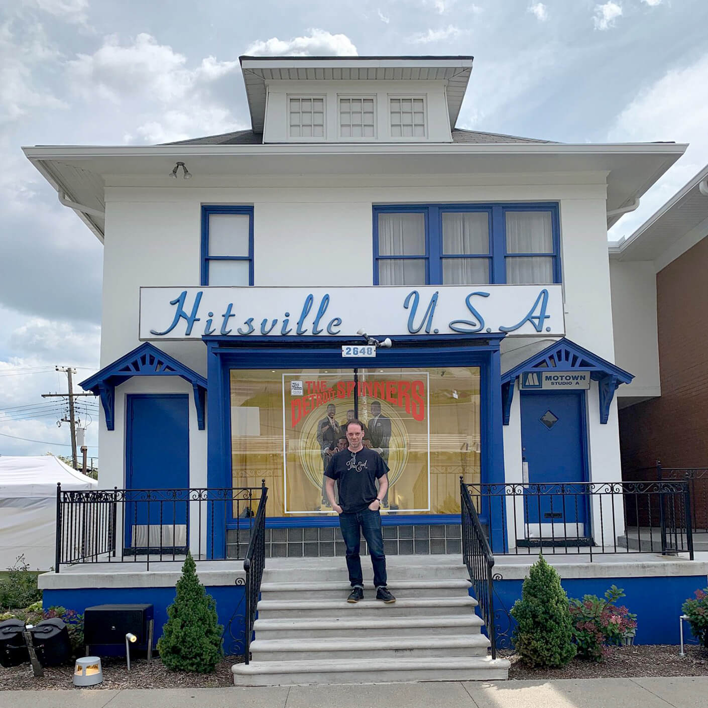 Justin stands outside Hitsville U.S.A., the iconic Motown Museum in Detroit.